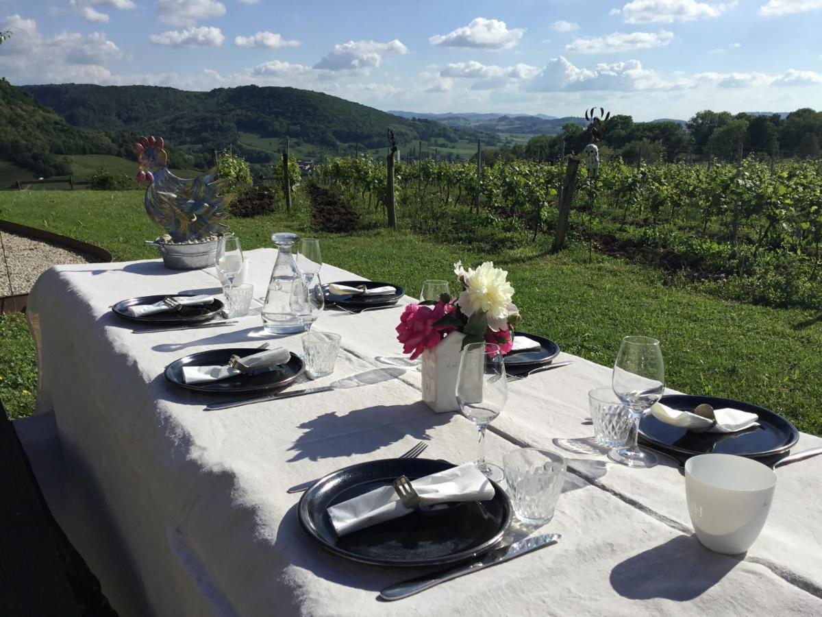 L'Entre-Coeur Bed & Breakfast Menetru-le-Vignoble Exterior photo