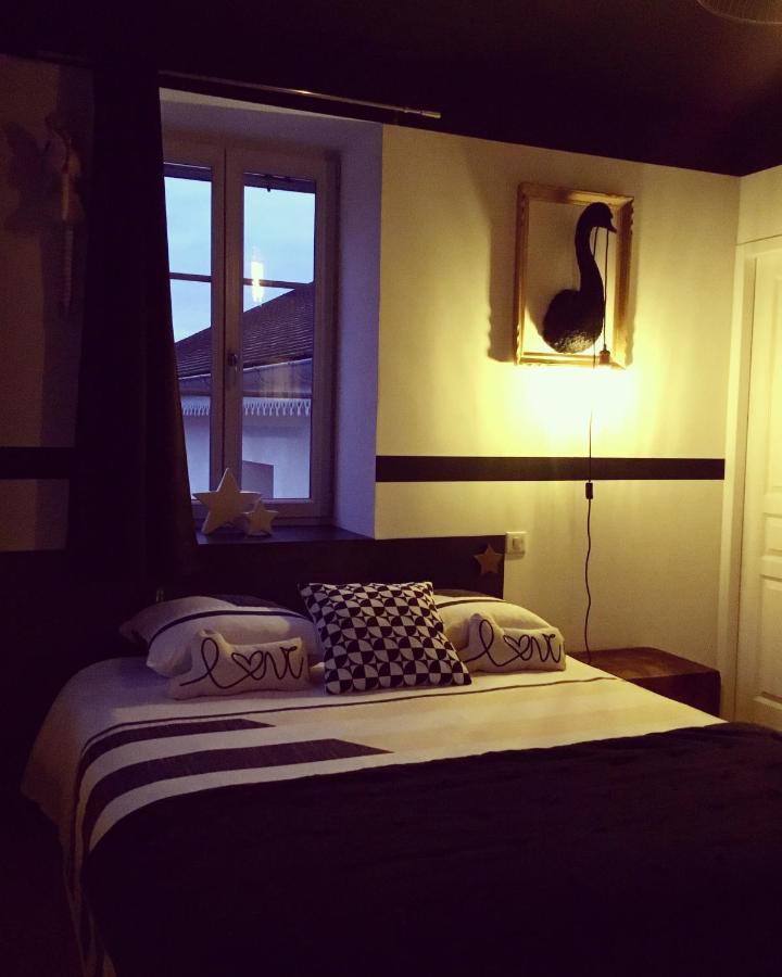 L'Entre-Coeur Bed & Breakfast Menetru-le-Vignoble Exterior photo