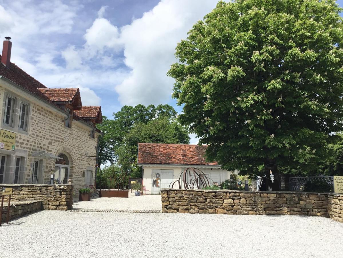 L'Entre-Coeur Bed & Breakfast Menetru-le-Vignoble Exterior photo
